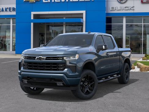 Used 2024 Chevrolet Silverado 1500 RST w/ Convenience Package II AWD/4WD image 6
