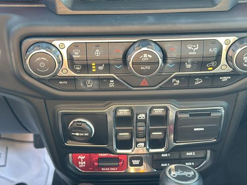 Used 2019 Jeep Wrangler Unlimited Rubicon image 20