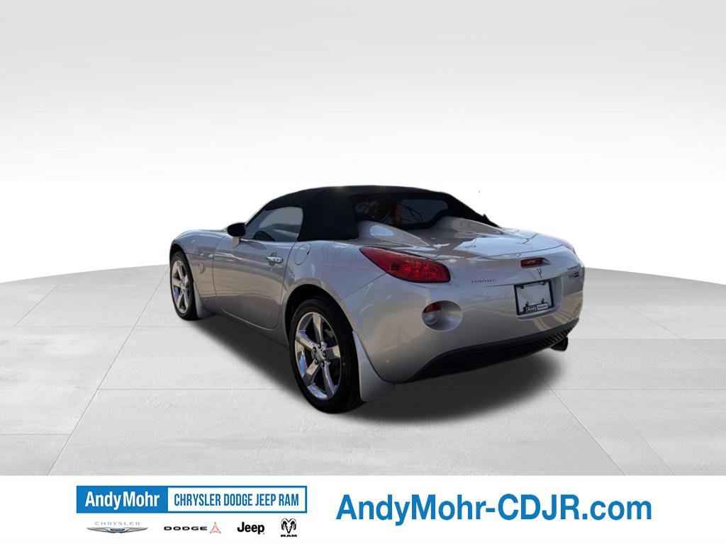 Used 2007 Pontiac Solstice Convertible w/ Premium Package RWD image 5