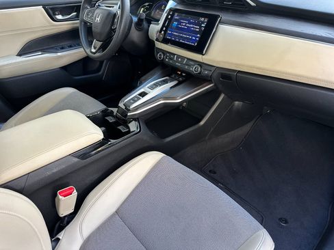 Used 2019 Honda Clarity Plug-In Hybrid image 17