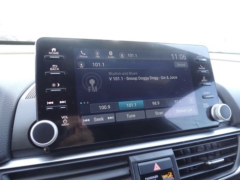 Used 2022 Honda Accord Sport image 19