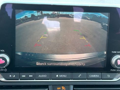 Used 2019 Nissan Altima 2.5 SR FWD image 14
