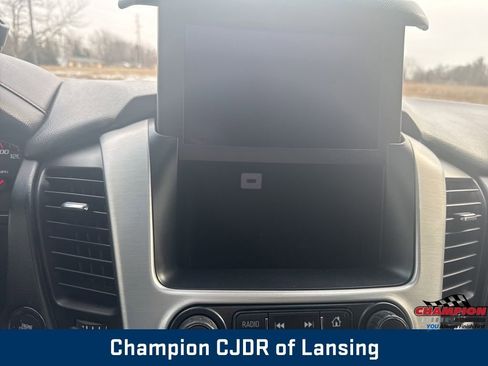 Used 2015 GMC Yukon XL SLT image 43