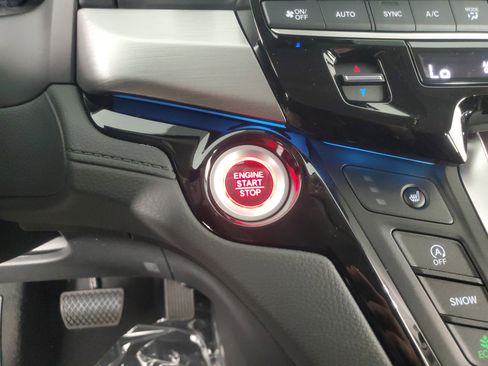 New 2026 Honda Odyssey Touring image 22