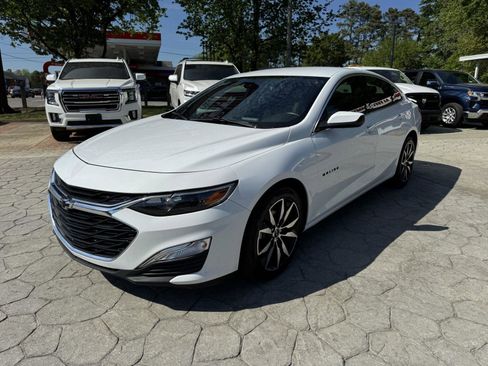 Used 2024 Chevrolet Malibu RS w/ LPO, Floor Liner Package FWD image 8
