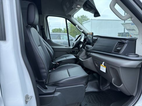 New 2026 Ford Transit 250 148 High Roof RWD image 26