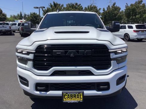 New 2026 RAM 2500 Laramie w/ Night Edition AWD/4WD image 4