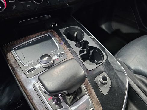 Used 2018 Audi Q7 3.0T Premium Plus AWD/4WD image 21