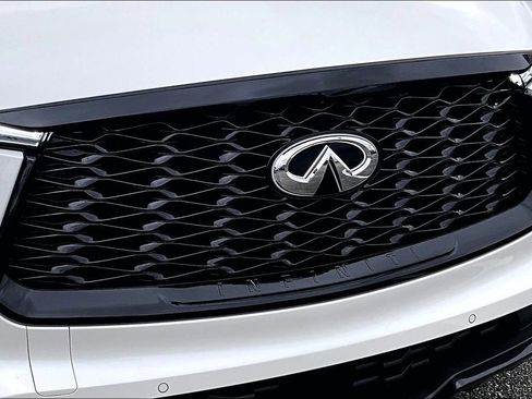 Certified 2025 INFINITI QX60 Luxe w/ Black Edition image 41