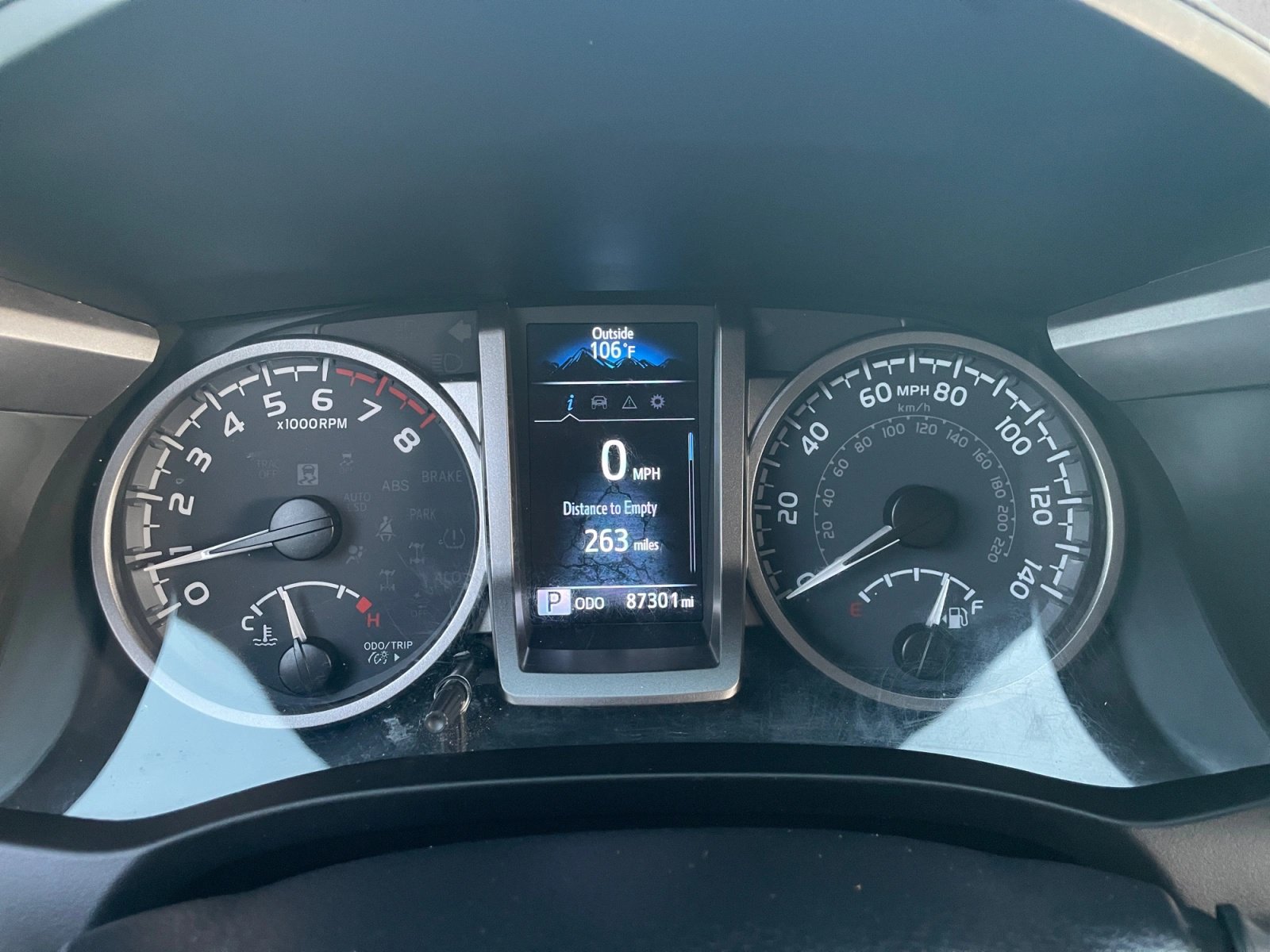 Used 2021 Toyota Tacoma SR5 RWD image 14