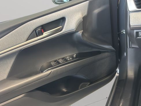 Used 2025 Toyota Camry LE FWD image 19