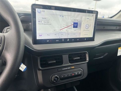 New 2025 Ford Maverick XL w/ 4K Tow Package image 9