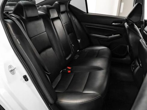 Used 2020 Nissan Altima 2.0 Platinum image 30