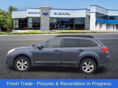 Used 2014 Subaru Outback 2.5i Premium AWD/4WD image 2