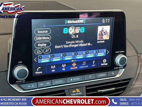 Used 2025 Nissan Altima 2.5 SV FWD image 25