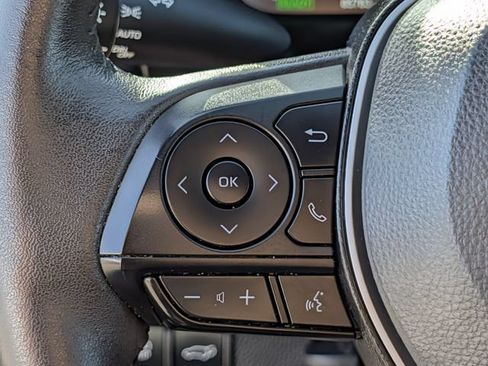 Used 2023 Toyota RAV4 XSE AWD/4WD image 21