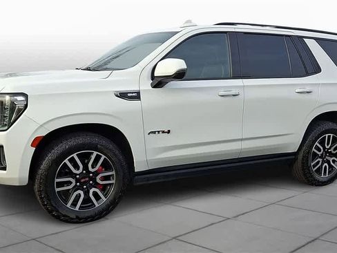 Used 2022 GMC Yukon AT4 image 4