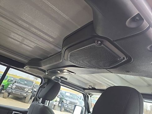 Used 2022 Jeep Wrangler Unlimited Sport image 87