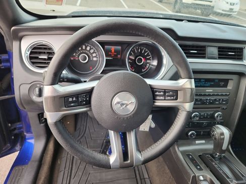 Used 2014 Ford Mustang GT Premium image 9