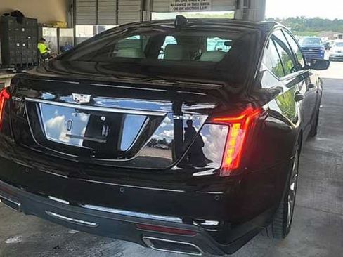 Used 2020 Cadillac CT5 Premium Luxury RWD image 2