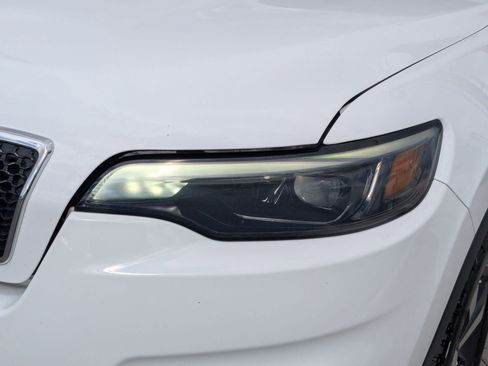Used 2019 Jeep Cherokee Limited AWD/4WD image 11