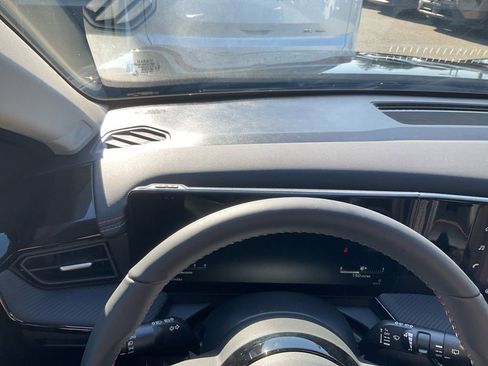 New 2026 Nissan Kicks SR image 26