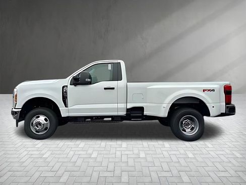 New 2026 Ford F350 XLT w/ 360-Degree Camera Package AWD/4WD image 4