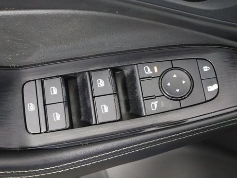 Used 2023 Nissan Rogue SV w/ SV Premium B Package FWD image 20