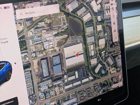 Used 2019 Tesla Model 3 Standard Range Plus image 13