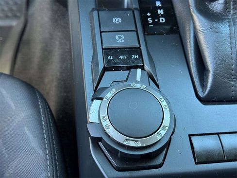 Used 2024 Toyota Tacoma SR w/ SR Upgrade Package image 9