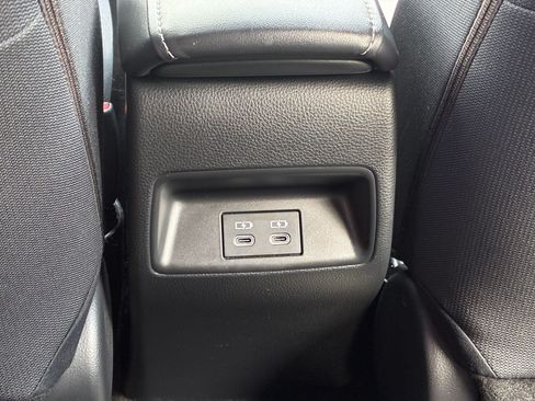 Used 2023 Toyota Corolla SE FWD image 25