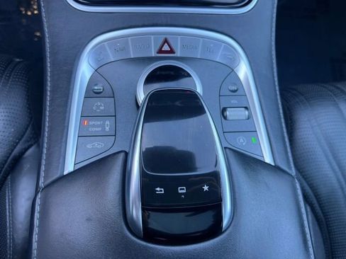 Used 2016 Mercedes-Benz S 63 AMG 4MATIC Sedan w/ Rear Seat Package image 20