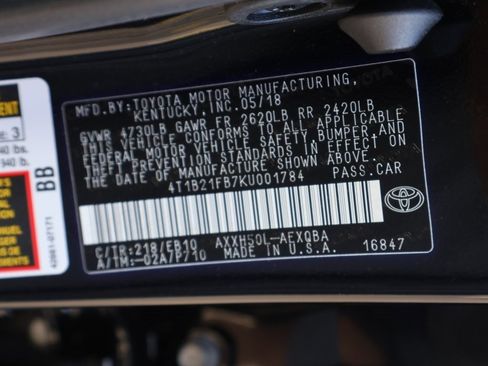 Used 2019 Toyota Avalon XSE image 28