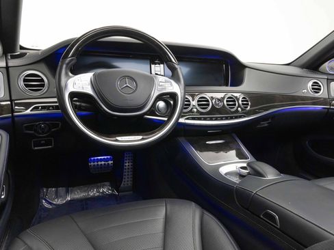 Used 2014 Mercedes-Benz S 550 Sedan image 6