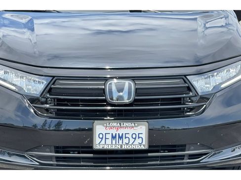 Used 2023 Honda Odyssey Sport image 13