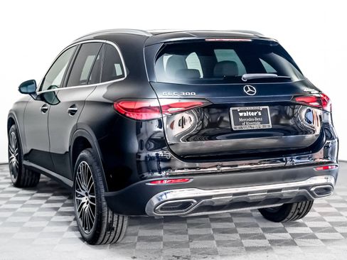 Certified 2024 Mercedes-Benz GLC 300 image 2