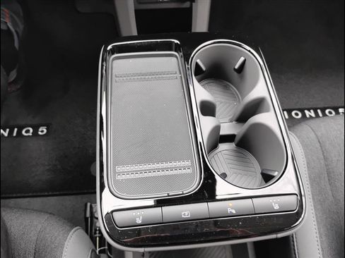 New 2026 Hyundai Ioniq 5 SE image 27