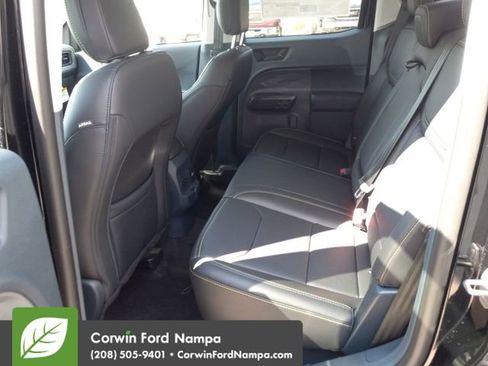 New 2025 Ford Maverick Lobo image 19