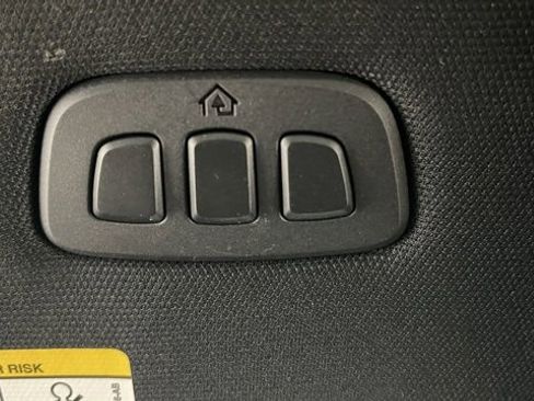 Used 2023 Ford F150 Lariat w/ Equipment Group 502A High image 45