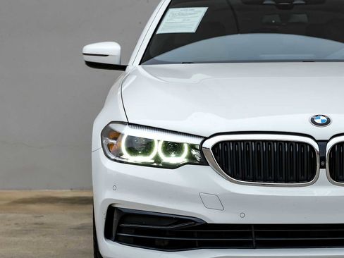 Used 2020 BMW 530i w/ Premium Package image 48