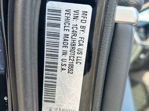 New 2026 Jeep Grand Cherokee Limited image 13