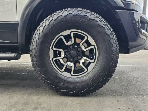 Used 2017 RAM 1500 Rebel w/ Luxury Group AWD/4WD image 9