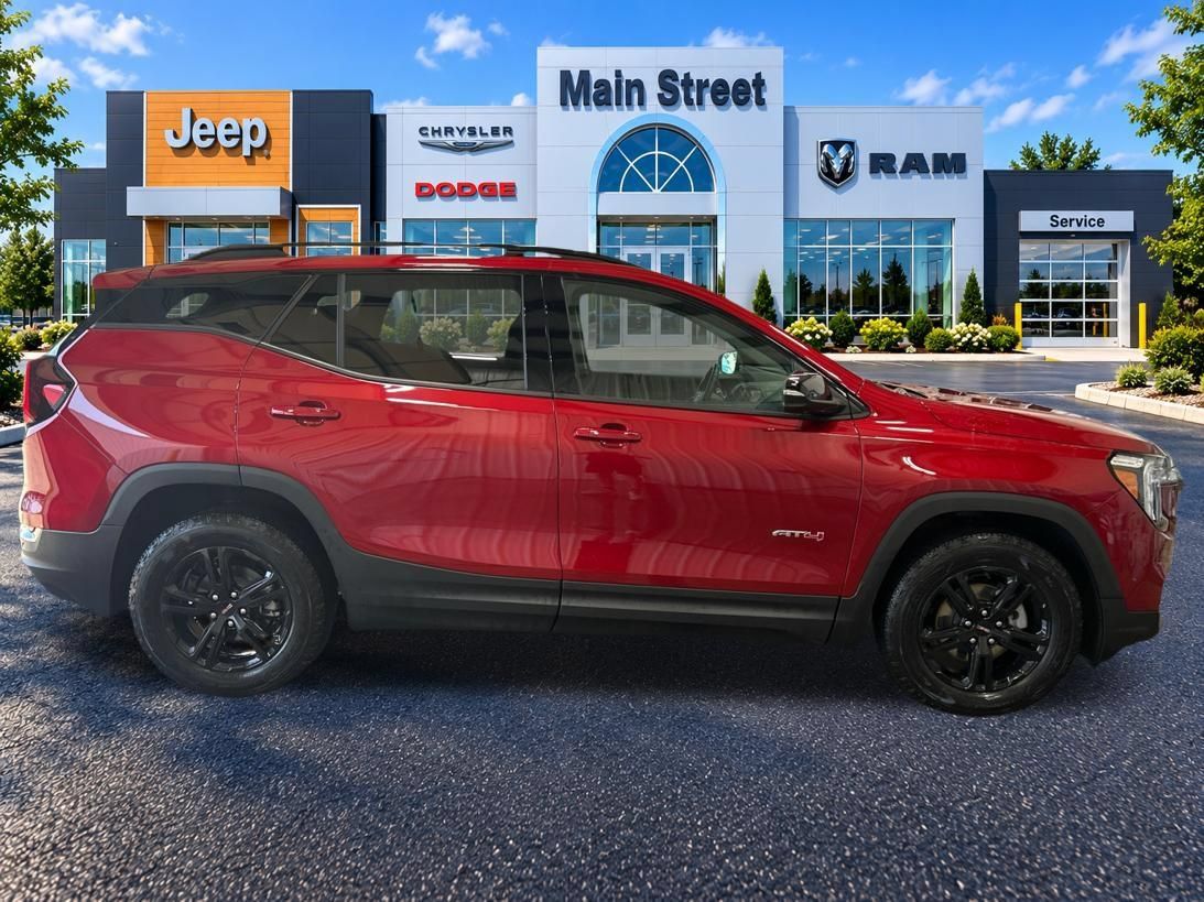 Used 2024 GMC Terrain AT4 w/ Tech Package AWD/4WD image 6