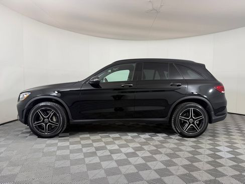 Used 2020 Mercedes-Benz GLC 300 4MATIC image 2