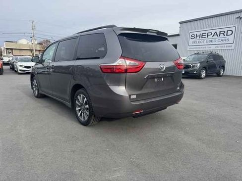 Used 2020 Toyota Sienna LE image 7
