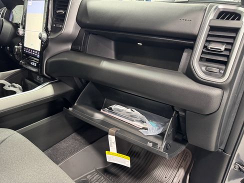 New 2025 RAM 1500 Big Horn image 15