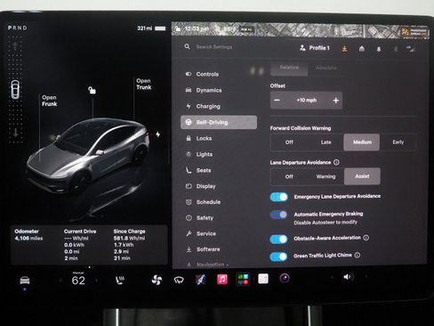 Used 2026 Tesla Model Y Long Range RWD image 33