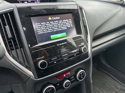 Used 2023 Subaru Crosstrek 2.0i image 11