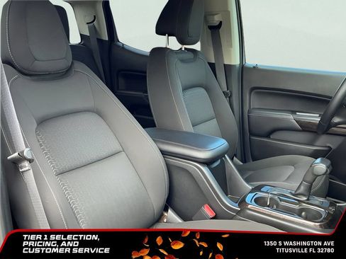 Certified 2017 GMC Canyon SLE RWD image 17