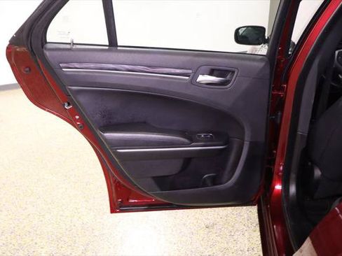 Used 2022 Chrysler 300 Touring w/ Sport Appearance Package RWD image 35